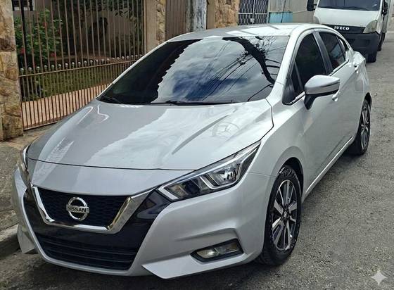 NISSAN VERSA 1.6 16V FLEX ADVANCE XTRONIC NISSAN VERSA 1.6 16V FLEX ADVANCE XTRONIC